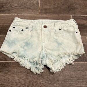 True Religion Keira Mid Rise Shorts Sz 27